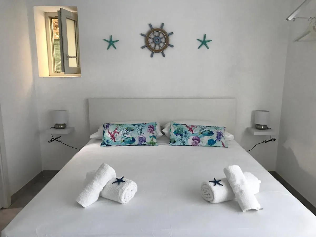 Monolocale Stella Marina Apartment Porto Palo Italy